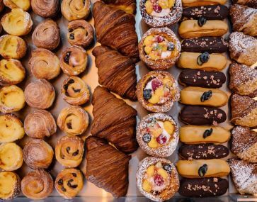 pastry selection bouffant_Shan Rose Photography